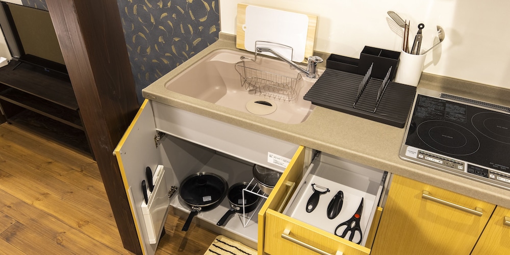 (頂)4人部屋2ベッドルームハウス 禁煙 専用キッチン0 | Wow! KANAZAWA STAY