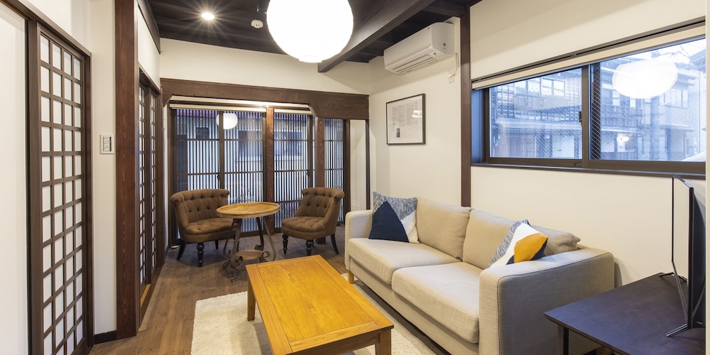 (響)4人部屋2ベッドルームハウス 禁煙 | Wow! KANAZAWA STAY