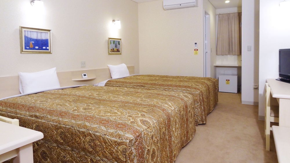 客室1 | ファミリーロッジ旅籠屋・津山店 客室1 | ファミリーロッジ旅籠屋・津山店