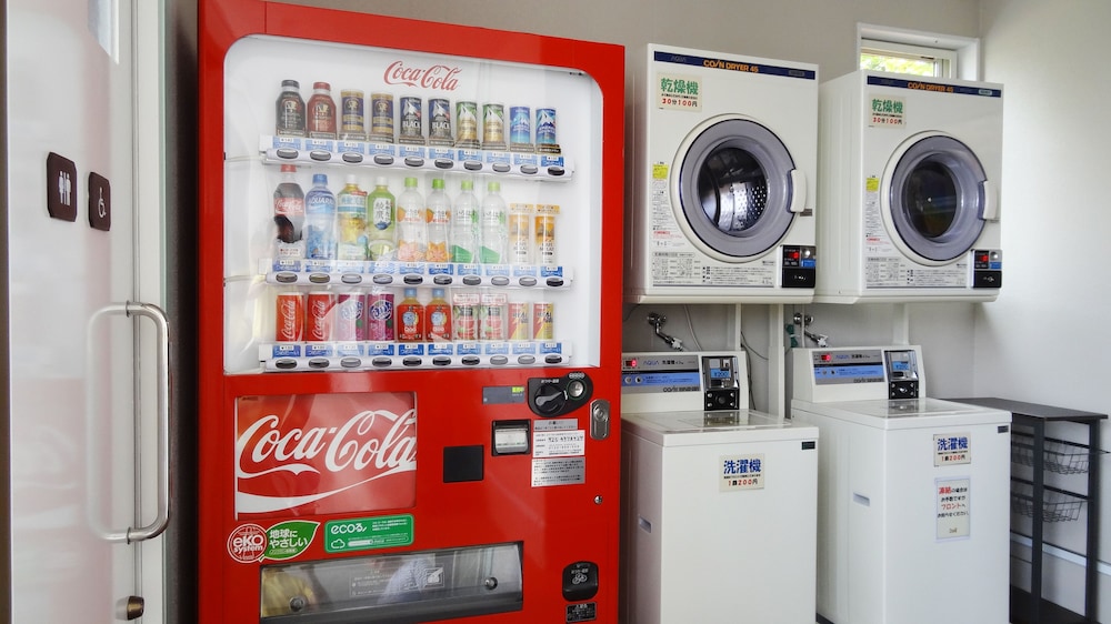 ランドリー ルーム1 | ファミリーロッジ旅籠屋・津山店 ランドリー ルーム1 | ファミリーロッジ旅籠屋・津山店