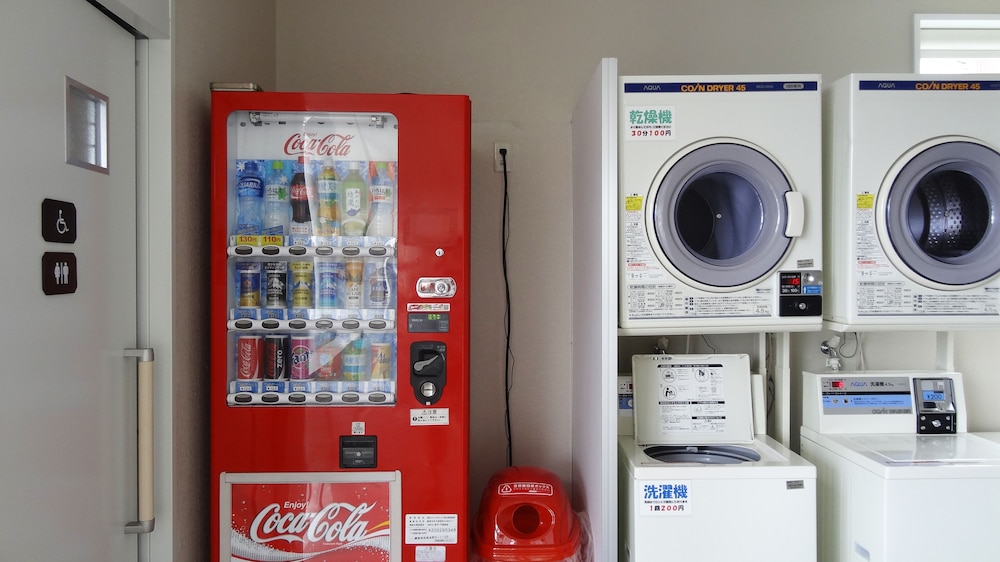 ランドリー ルーム1 | ファミリーロッジ旅籠屋・讃岐観音寺店