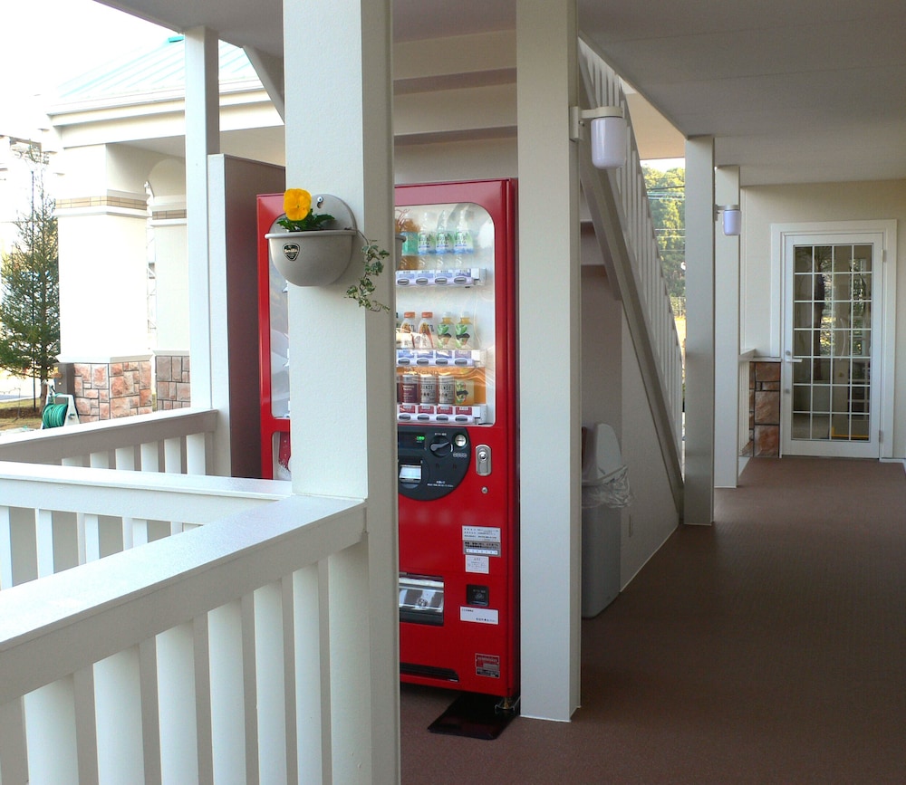 自動販売機1 | ファミリーロッジ旅籠屋・九十九里店 自動販売機1 | ファミリーロッジ旅籠屋・九十九里店
