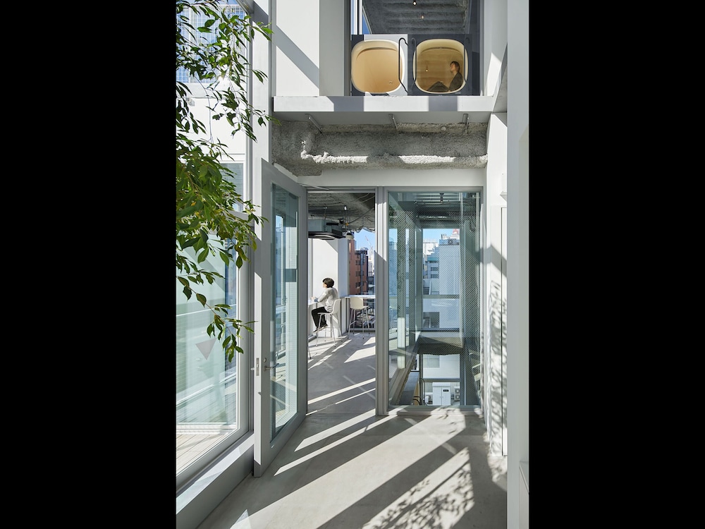 内部エントランス1 | ナインアワーズ浜松町 内部エントランス1 | ナインアワーズ浜松町