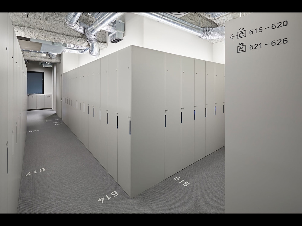 ロッカー1 | ナインアワーズ名古屋駅