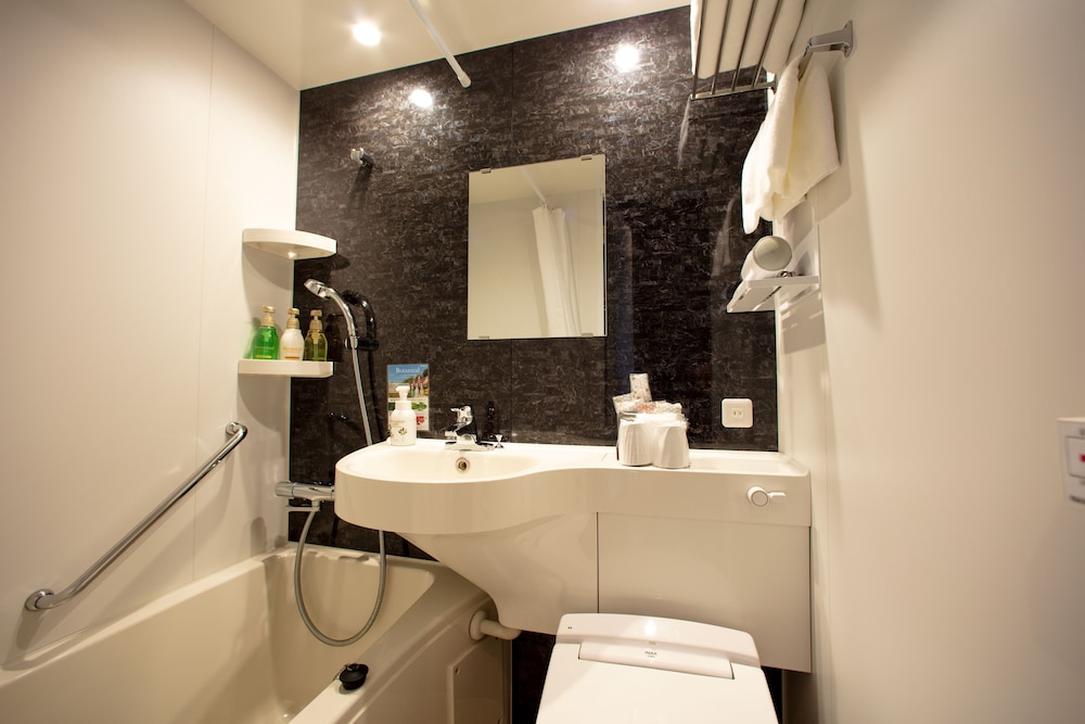 クイーンルーム バスルーム0 | J ホテル東京ジオ