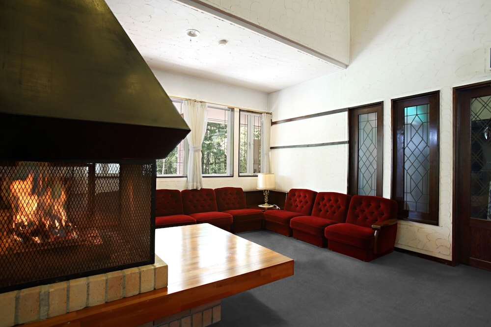 暖炉1 | 36 Degrees North, Lodge Hakuba Japan