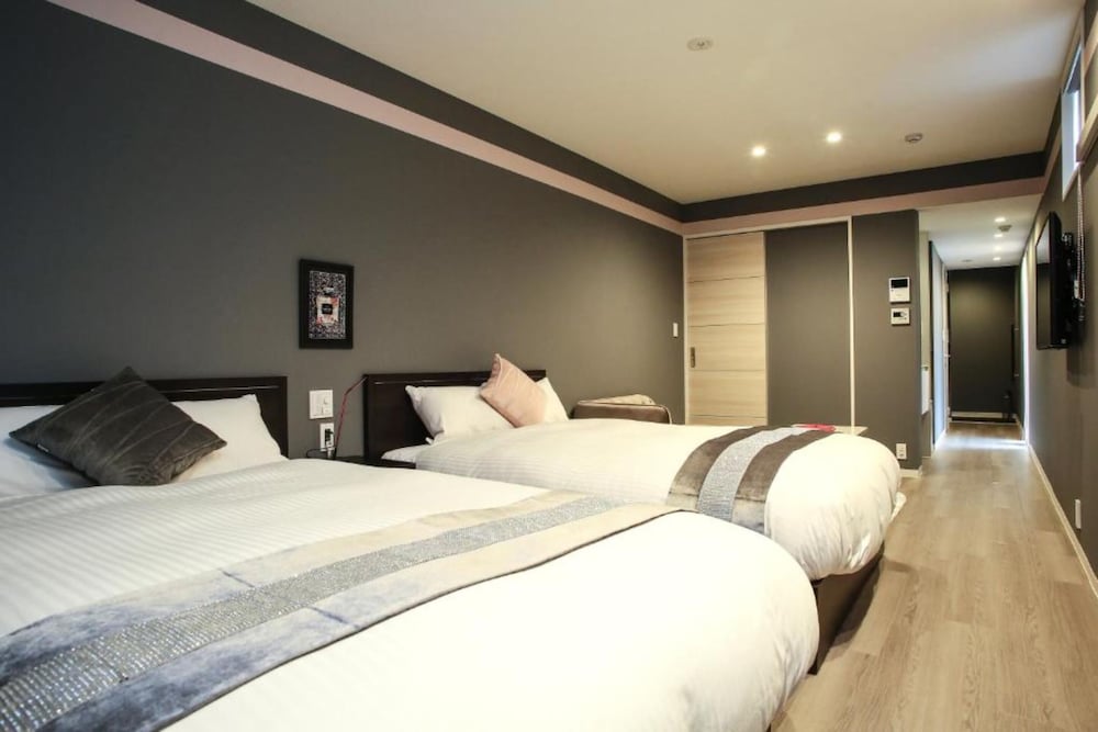 ツインROOM 客室5 | FUKUOKA 門司港ステイ