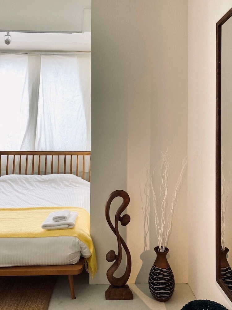 4 人部屋 (JO-TO) 客室6 | レステル那覇