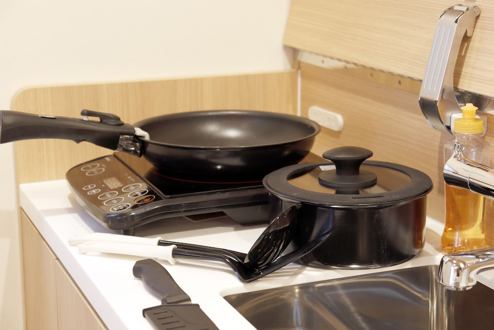 ラージ ツインルーム 専用キッチン3 | Stay SAKURA Kyoto 椿