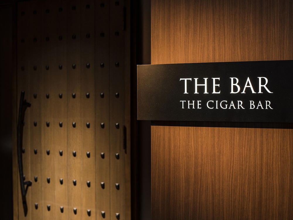 バー (施設内)1 | ポルトム インターナショナル 北海道