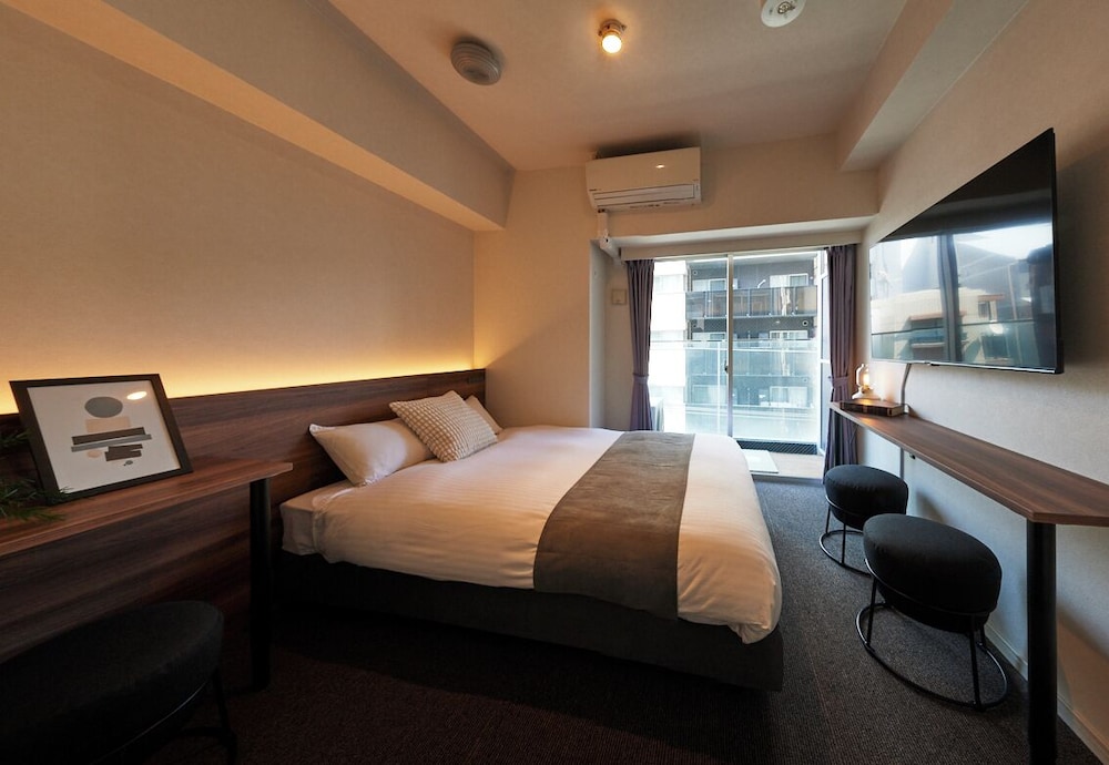 ダブルルーム 客室1 | Residence Hotel Hakata 20