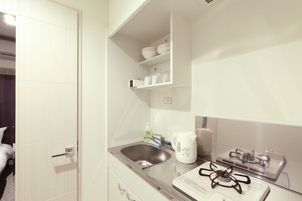 エコノミー ダブルルーム 専用キッチン0 | Residence Hotel Hakata 20