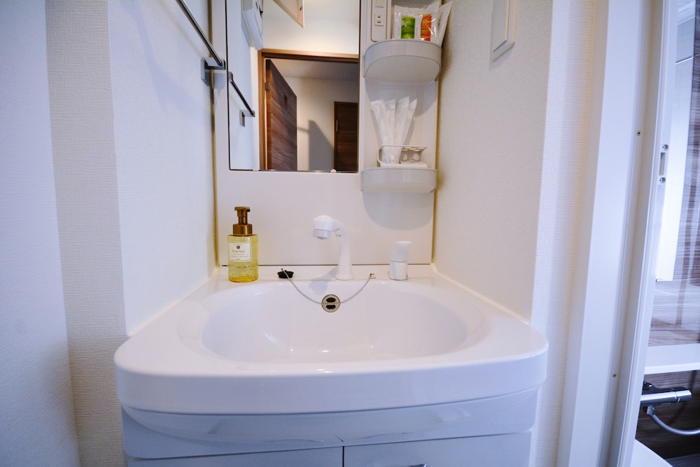 ダブルルーム 客室2 | Residence Hotel Hakata 20