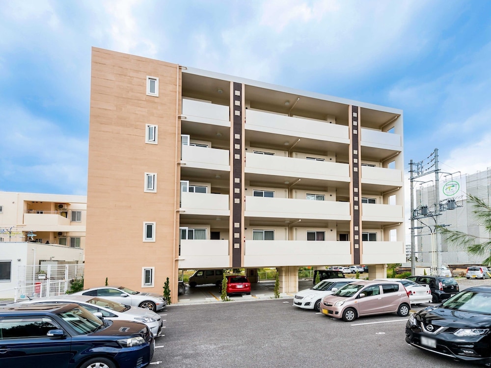 [別邸] クローバー 禁煙 | アクアパレス北谷 by コルディオプレミアム