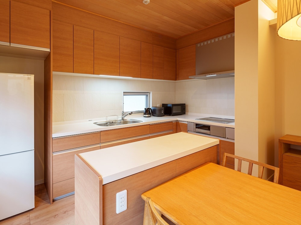 [別邸] 結の家 I 禁煙 専用キッチン1 | アクアパレス北谷 by コルディオプレミアム