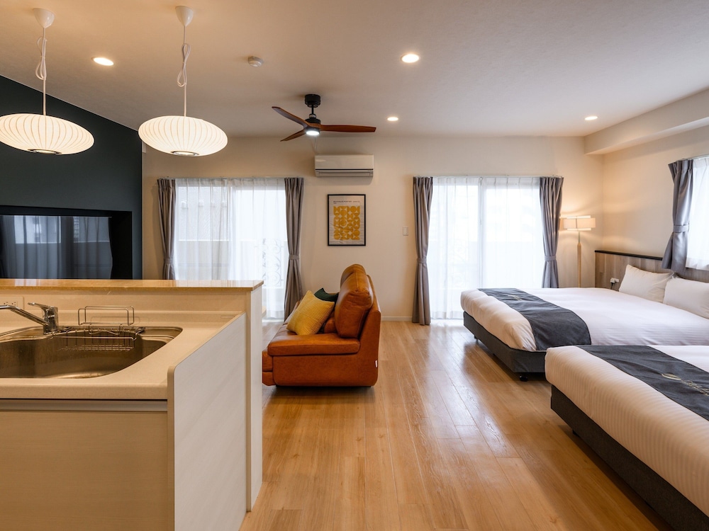 [別邸] クローバー 禁煙 客室4 | アクアパレス北谷 by コルディオプレミアム