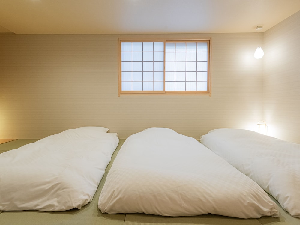 客室1 | Hotel 楢の葉守