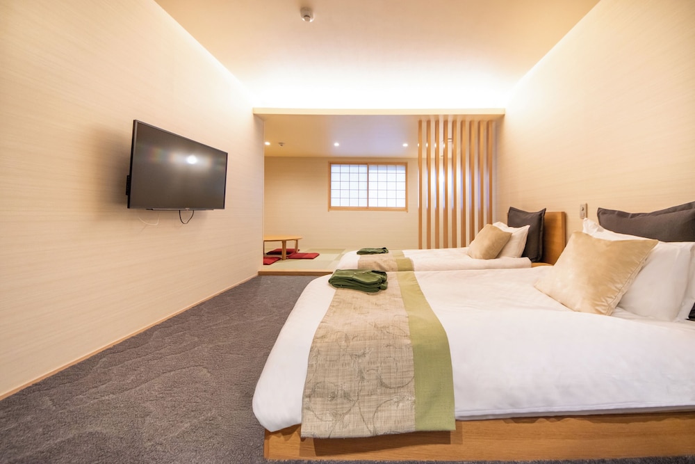 トラディショナル ルーム (Quintuple Japanese Style) 客室6 | Hotel 楢の葉守