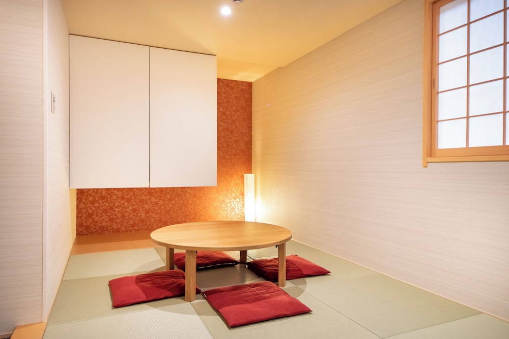 トラディショナル ルーム (Quintuple Japanese Style) 客室8 | Hotel 楢の葉守