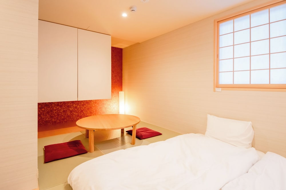 トラディショナル ルーム (Quintuple Japanese Style) 客室12 | Hotel 楢の葉守