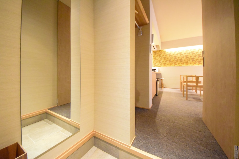 ダブルルーム 客室5 | Hotel 楢の葉守