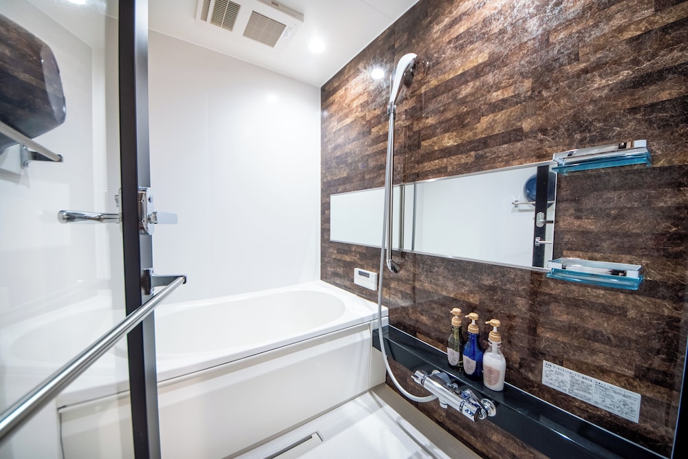 ツインルーム バスルーム5 | Hotel 楢の葉守