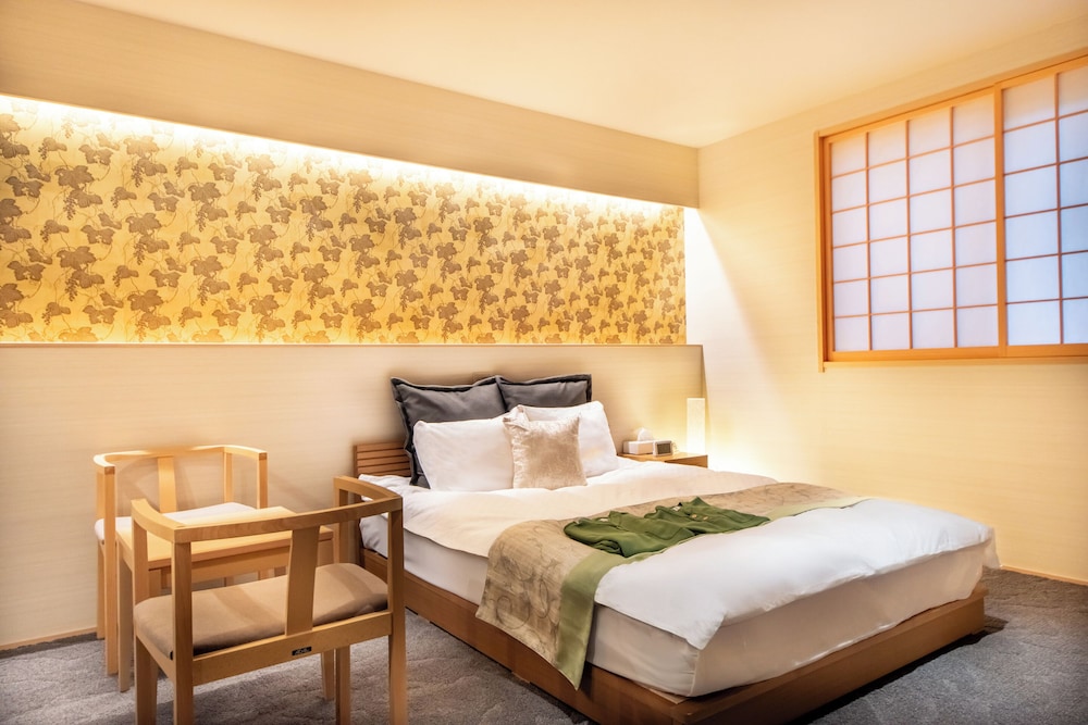 ダブルルーム 客室10 | Hotel 楢の葉守