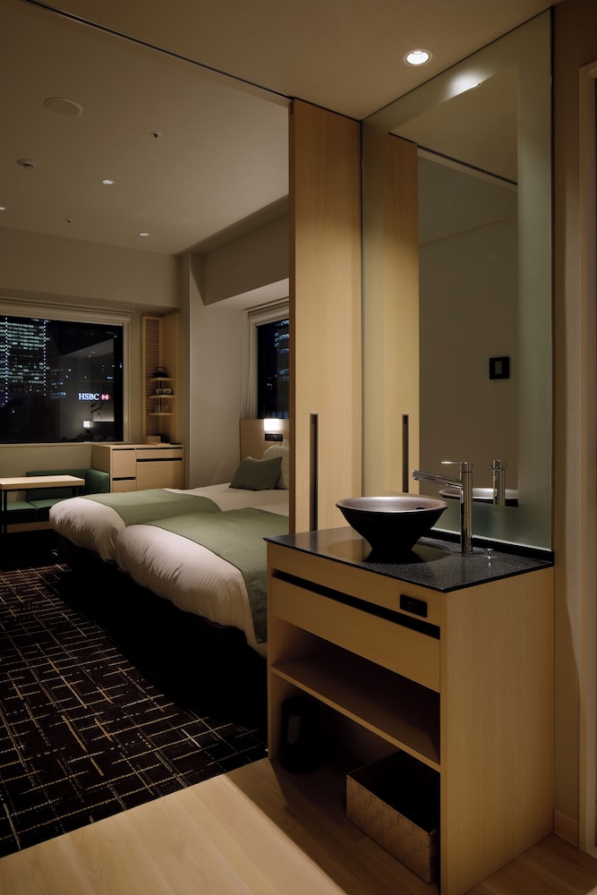 スーペリアコーナーツイン 客室9 | ホテル八重の翠東京