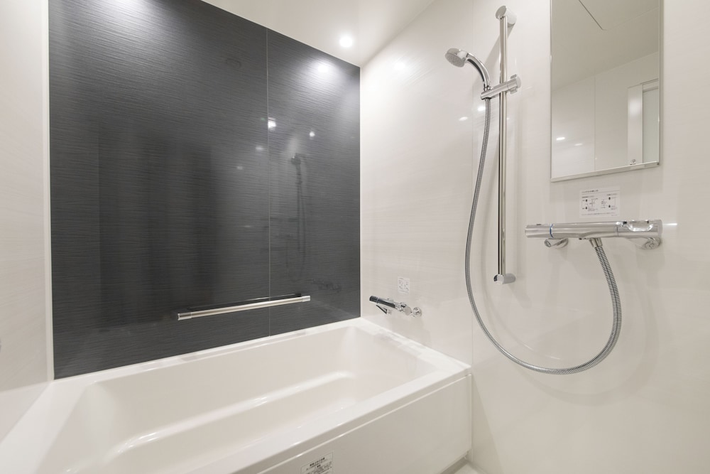 スーペリアシングル 深めの浴槽0 | ホテル八重の翠東京