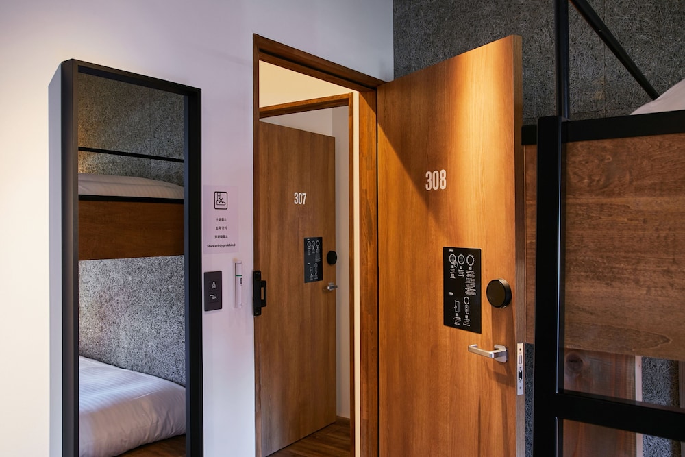 スタンダード ダブルルーム ダブルベッド 2 台 禁煙 客室2 | mizuka Nakasu 5 - unmanned hotel -