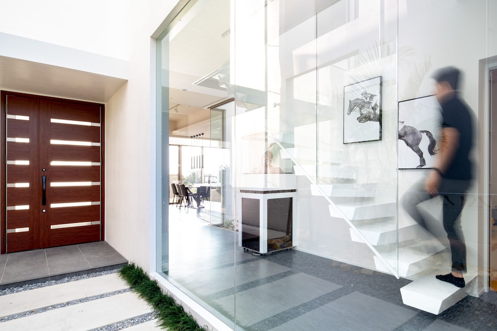 ラグジュアリー ヴィラ 部屋からの景観1 | Luxury Hillside Villa with Sea Views