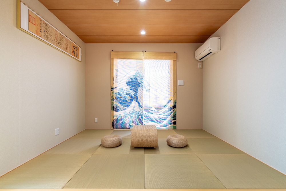 ラグジュアリー ヴィラ 部屋からの景観2 | Luxury Hillside Villa with Sea Views