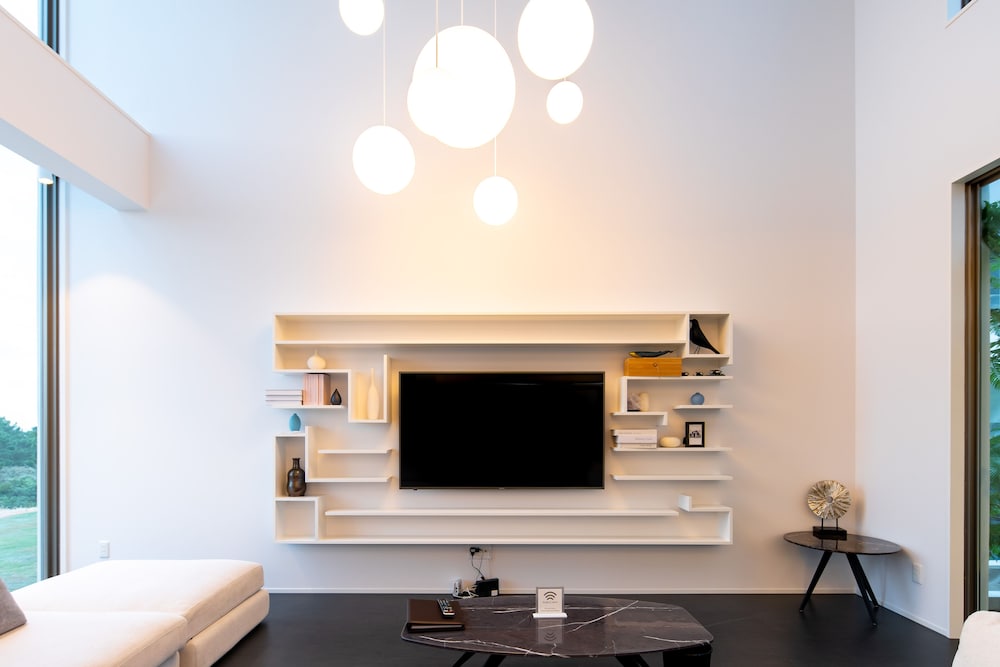 一棟貸し 客室の設備とサービス0 | Luxury Hillside Villa with Sea Views