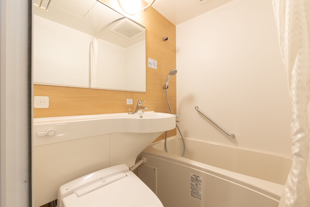 セミダブルルーム (B) バスルーム0 | 京急 EX イン東京・日本橋