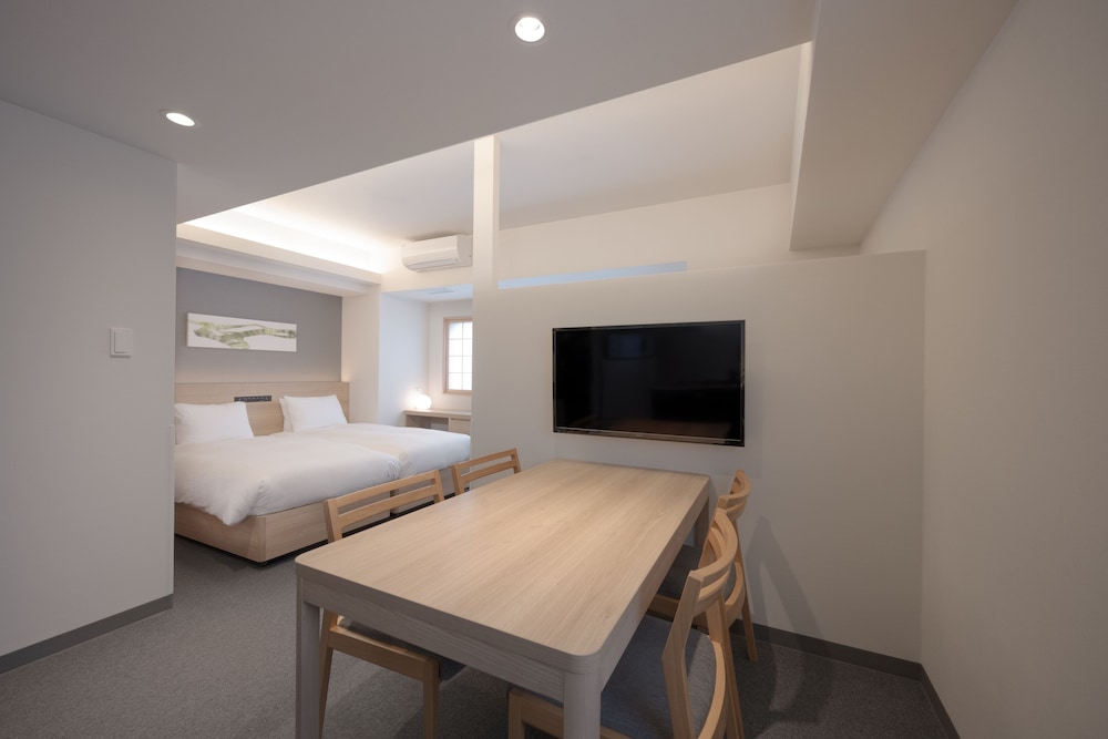 ファミリー アパートメント 客室4 | MIMARU東京 新宿WEST