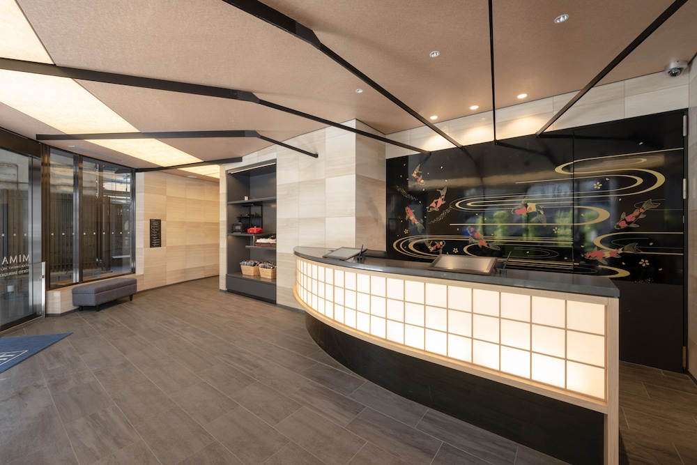 フロント1 | MIMARU東京 新宿WEST