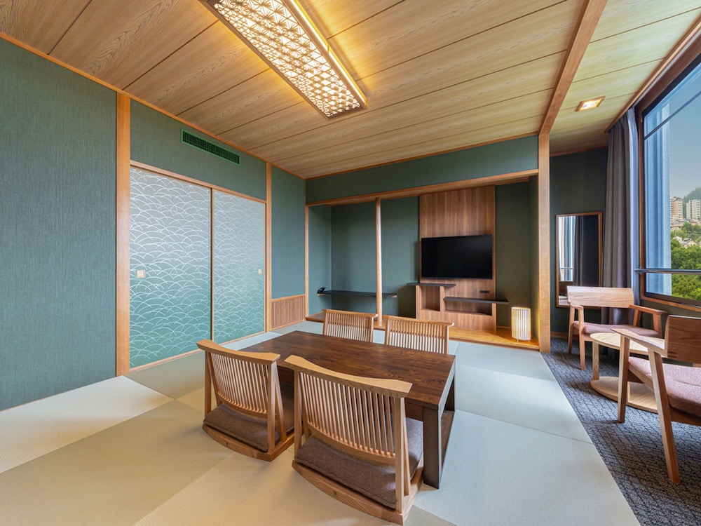 和室10畳 禁煙 客室1 | 亀の井ホテル 青梅