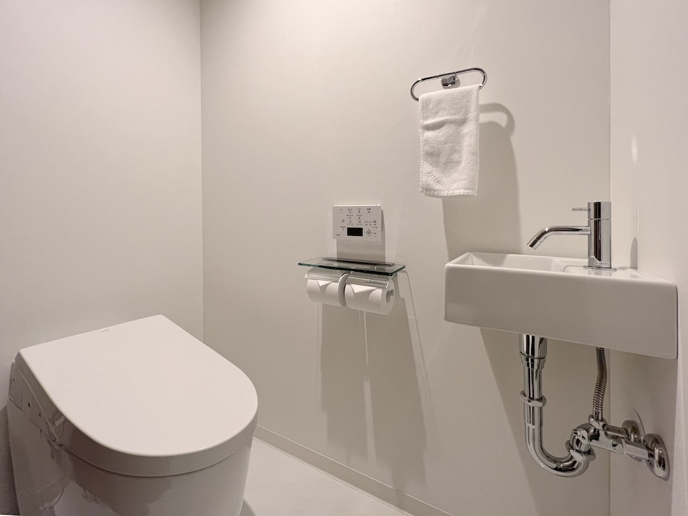 ベーシック ツインルーム バスルーム1 | yoin hotel kyoto gion