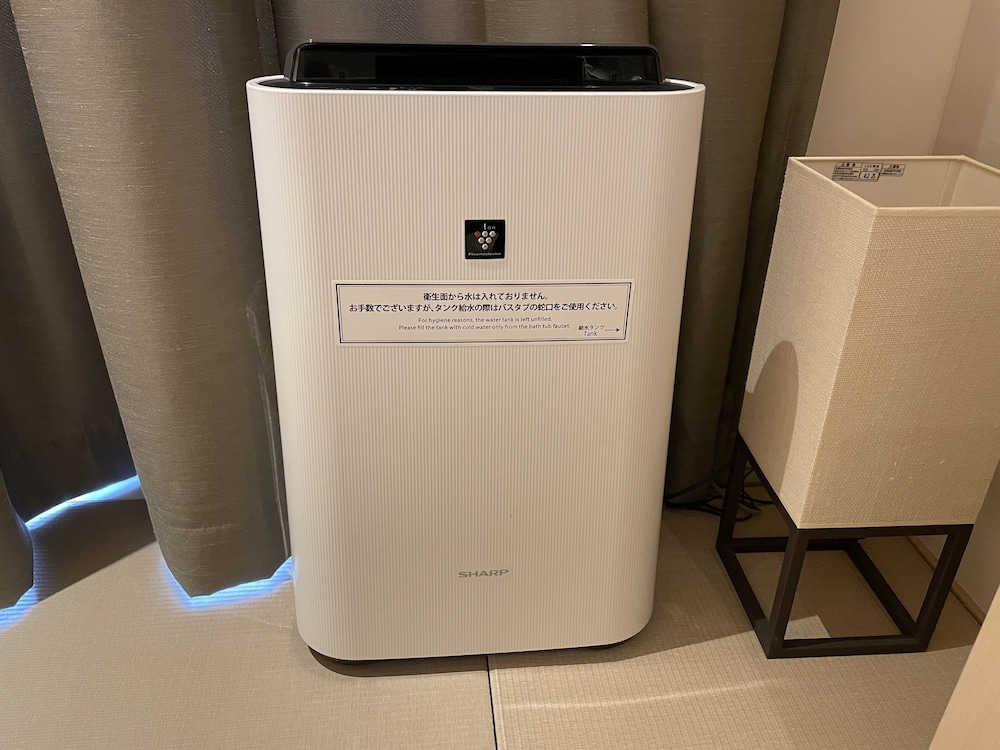 スマート・ダブルルーム (15平米) 禁煙 客室の設備とサービス2 | ロイヤルツインホテル京都八条口