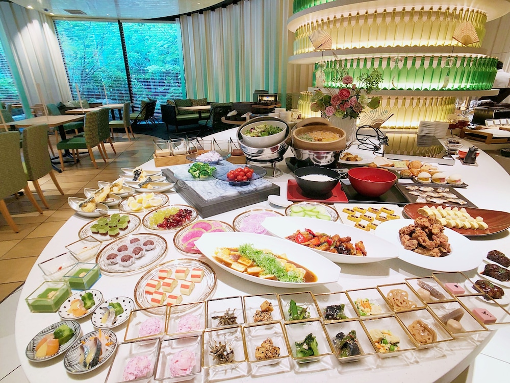 スマート・ダブルルーム (15平米) 禁煙 旅館のお食事処0 | ロイヤルツインホテル京都八条口