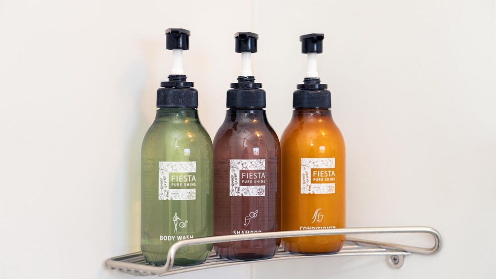 ツインルーム (セミダブルベッド x 2) [禁煙] バスルーム0 | ユー スタイル ホテル マリン