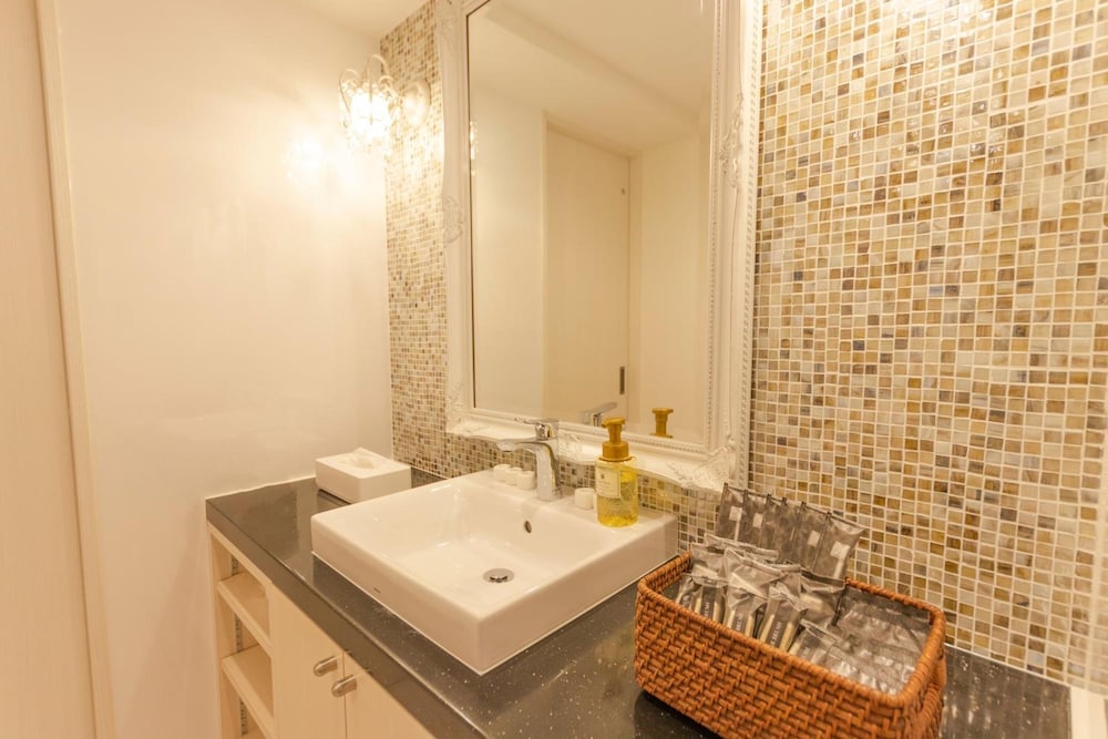 スイート バスルーム2 | COZY STAY IN 那覇