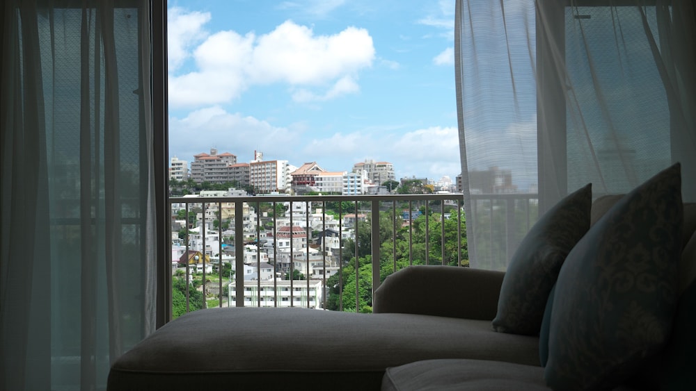 スイート 客室11 | COZY STAY IN 那覇