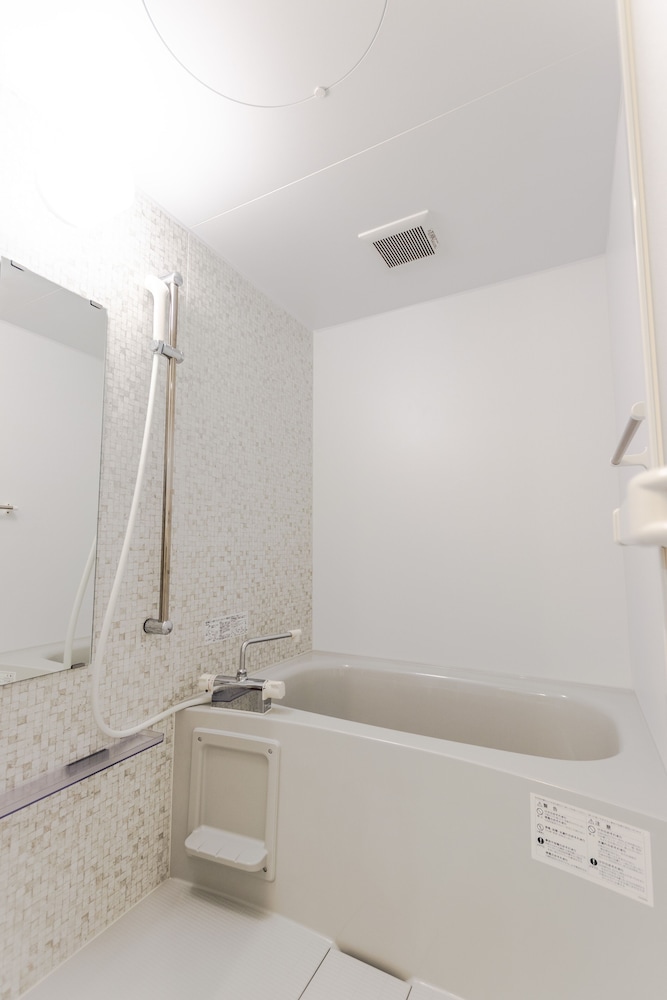 スイート バスルーム0 | COZY STAY IN 那覇