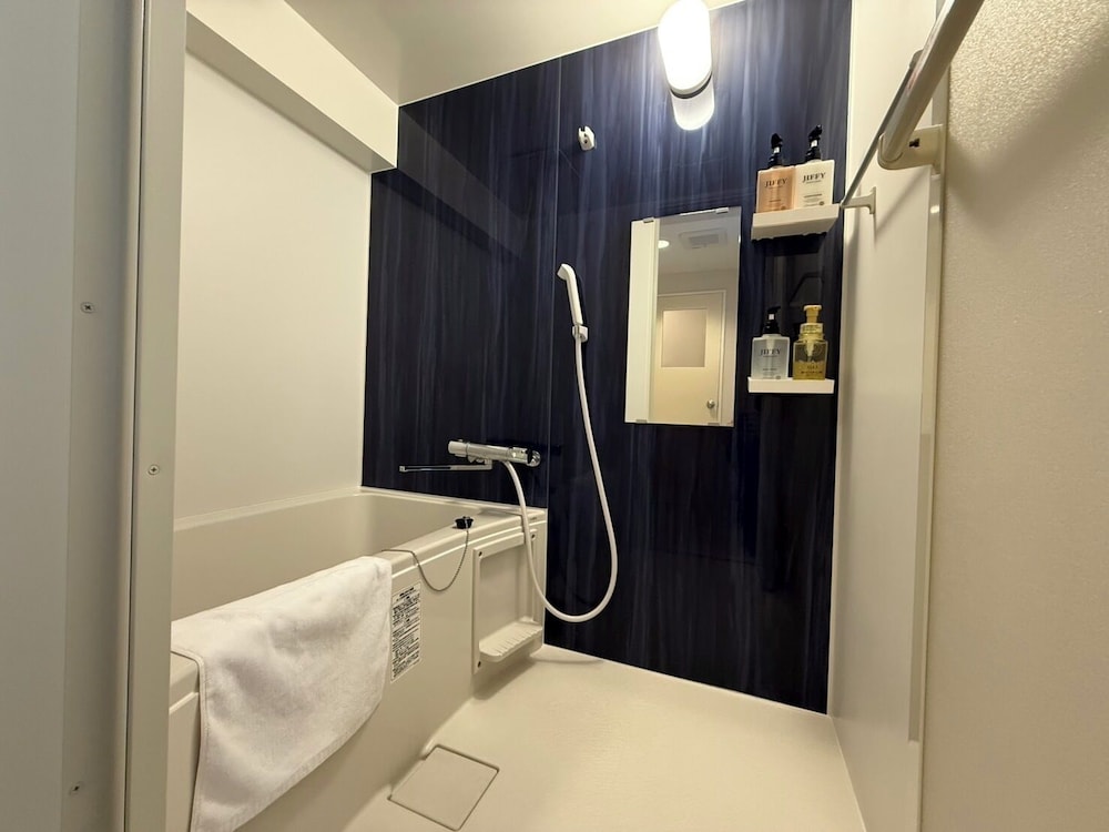 ファミリースイート ルーム 禁煙 バスルーム0 | Stay 博多