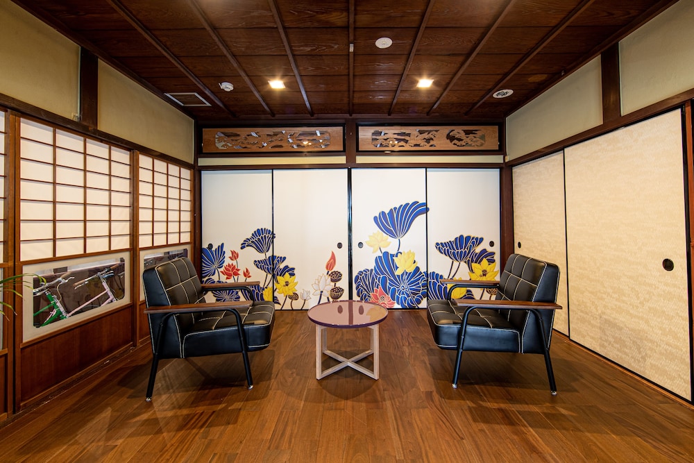 ロビーラウンジ1 | 高島陣舎