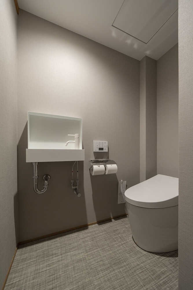 ペントハウスルーム バスルーム0 | Kyoto ITOYA Hotel Mon (京都糸屋ホテル モン)