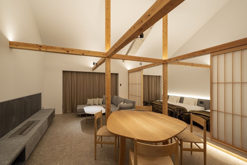 ペントハウスルーム | Kyoto ITOYA Hotel Mon (京都糸屋ホテル モン)
