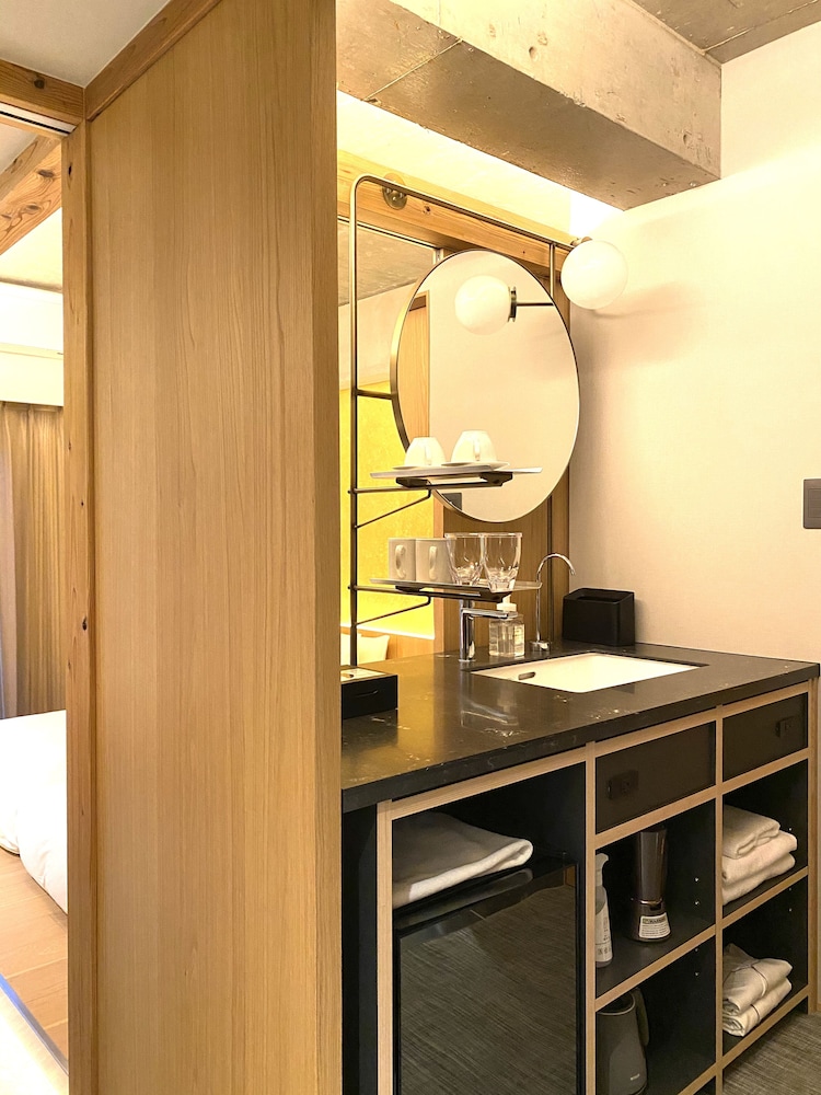 ツインルーム 客室2 | Kyoto ITOYA Hotel Mon (京都糸屋ホテル モン)