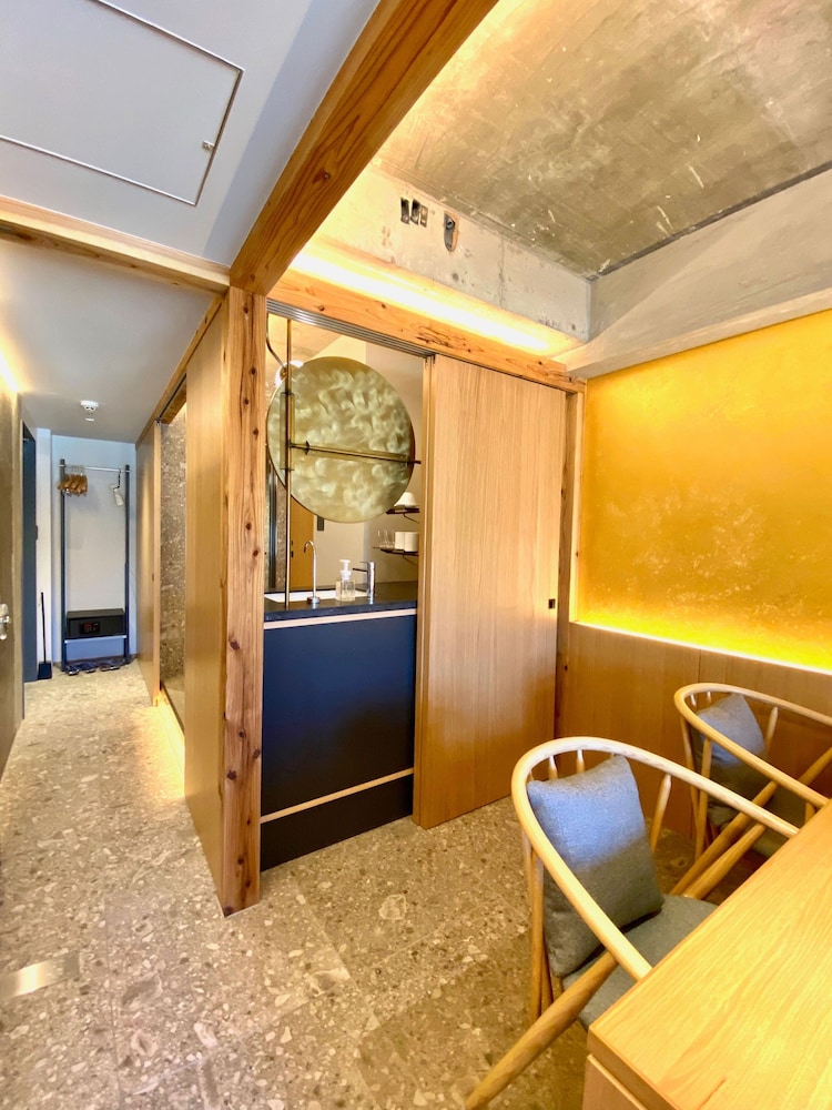 ダブルルーム 客室2 | Kyoto ITOYA Hotel Mon (京都糸屋ホテル モン)